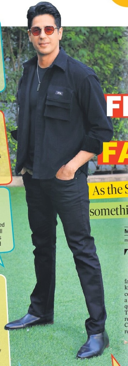 SIDHARTH
MALHOTRA
PLAYS RAPID
FIRE, ANSWERS
INTERESTING
FAN QUESTIONS