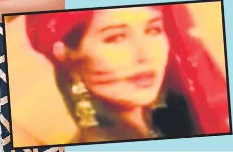 Lisa Ray admits to cringing when Afreen Afreen is played