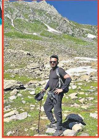 At 54, Onir finishes KGL trek in four days!