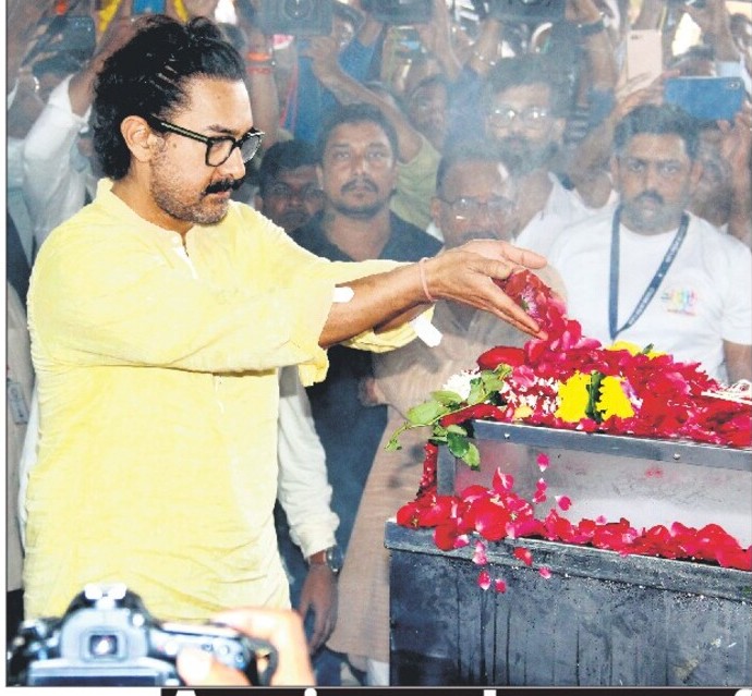 Aamir on absence of film frat at Nitin’s funeral: Sabke dil mein unke liye khaas jagah hai