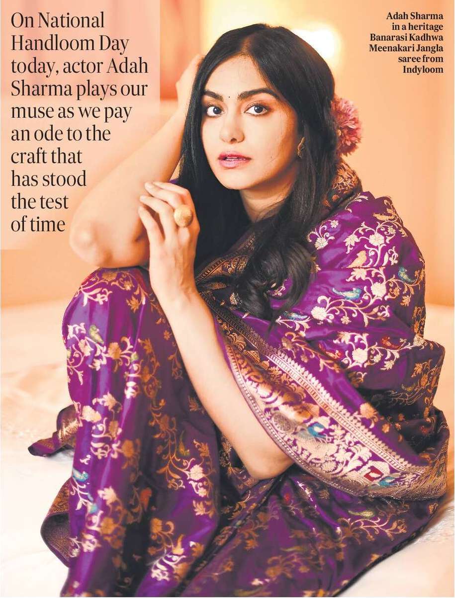 THREADS OF TRADITION:
CELEBRATING OUR
HANDLOOM HERITAGE