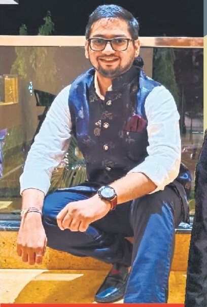 HAPPY
BIRTHDAY,
AMIT UNCLE!