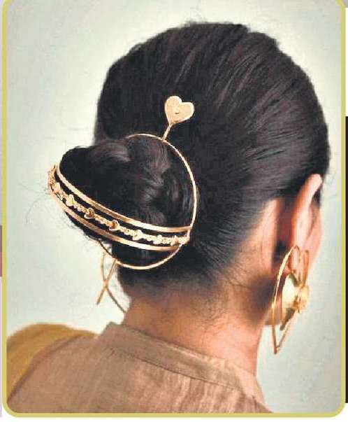 ドレッシングの芸術を再定義するジュエリー ラベル