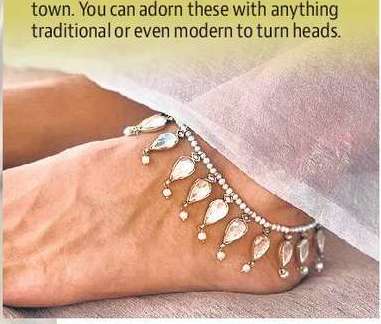 ドレッシングの芸術を再定義するジュエリー ラベル