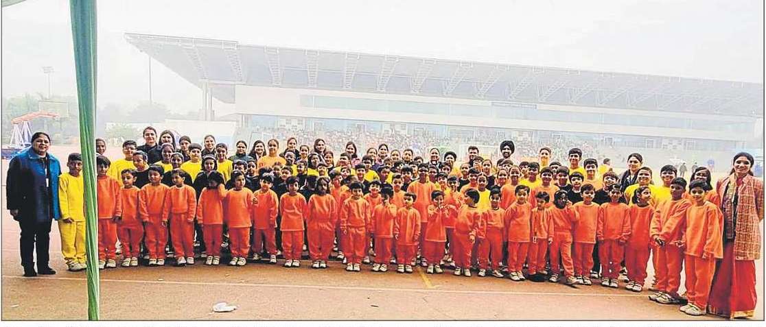 ニューデリーのインド学校第 2 シフトは熱心に運動会を企画しています