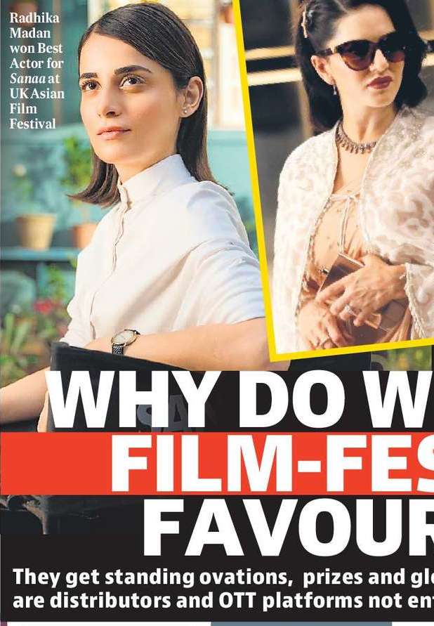 WHY DO WE GHOST
FILM-FESTIVAL
FAVOURITES?