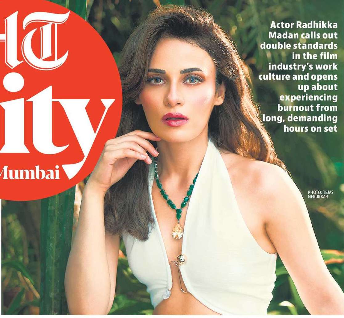 WEIRD THAT MALE
ACTORS GET FIXED
HOURS, BUT WOMEN
DON’T: RADHIKKA WEIRD THAT MALE
ACTORS GET FIXED
HOURS, BUT WOMEN
DON’T: RADHIKKA